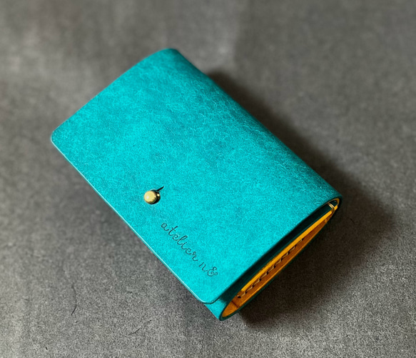 ギボシでとめるミニウォレット　三つ折り財布　イタリアンレザー 1枚目の画像