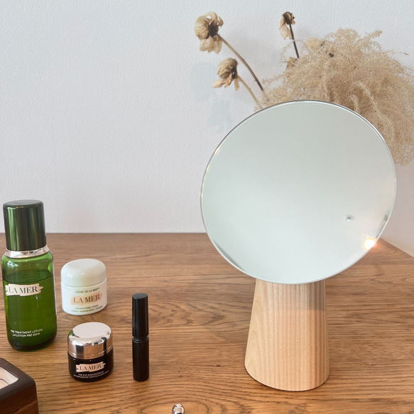 化粧ミラー 化粧鏡 ウッド オシャレ 木製 無垢の木 台座 角度調整可能 インテリア鏡 16枚目の画像