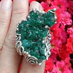 翠銅礦原礦手工銀戒純銀戒指 ~「翠」~  Dioptase Mineral Silver Ring 第6張的照片