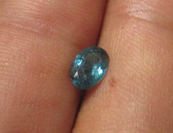 N.0084 高品質インディゴライトトルマリン ルース 透明度が高く超上質 一点もの 希少石