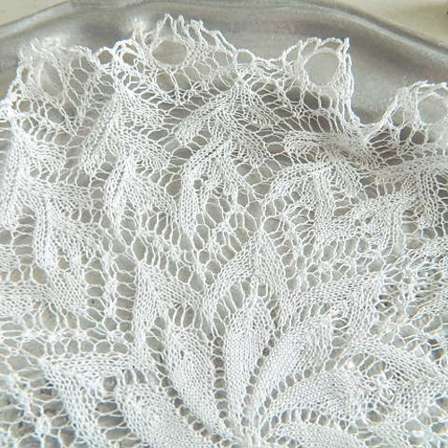 クンストレース編み ドイリー レース編み クンストレース星型ドイリー ドイツ | こりすのパン