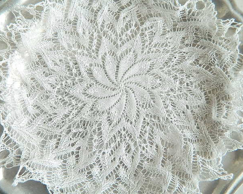 クンストレース編み ドイリー レース編み クンストレース星型ドイリー ドイツ | こりすのパン屋Base