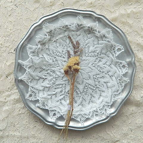 ✿ クンストレースのお花のドイリー 棒針編みレース DY-004 その他素材