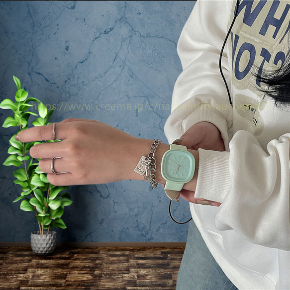 ファッション ベルト ワールド アクセサリー ジュエリー 腕時計 通勤 通学 カップル時計 学生腕時計 伸縮式 7枚目の画像