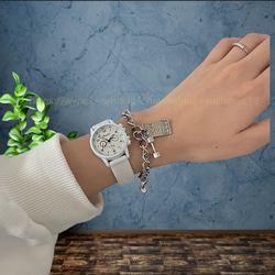 多色選択 レザーバンド 時計  ファッション ベルト 女の腕時計 ワールド アクセサリー ジュエリー 腕時計 通勤 通勤 7枚目の画像