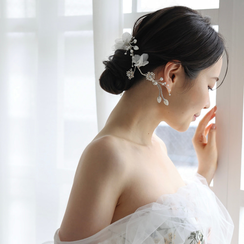 HA-176]ウェディング ホワイトフラワー ヘアアクセサリー 花