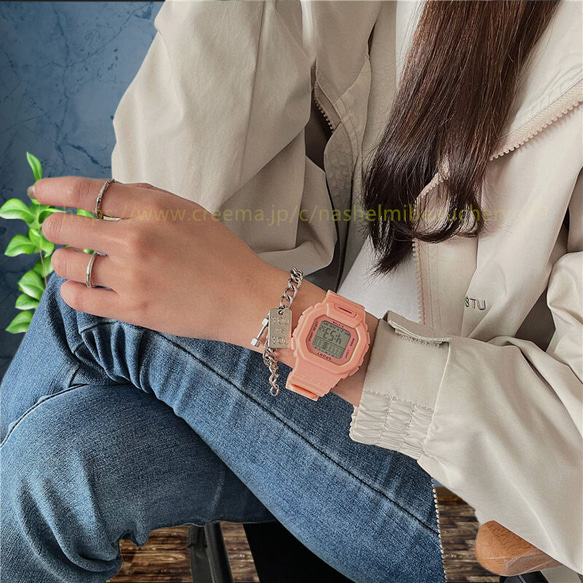 多色選択 レザーバンド 時計  ファッション ベルト 女の腕時計 ワールド アクセサリー ジュエリー 腕時計 通勤 通勤 6枚目の画像