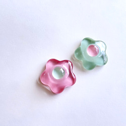 glass flower retro sakuramochi Earrings 2枚目の画像