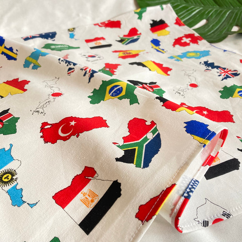 R4⭐︎ランチマット 40×50 ネームラベル付　4枚セット　宇宙　昆虫　国旗 楽天市場】ランチョンマット 宇宙の通販