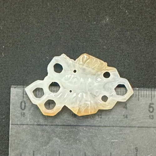 2024.3.2最新作品 蜂の巣と蜂 ネックレス・ペンダント ケンちゃんの 