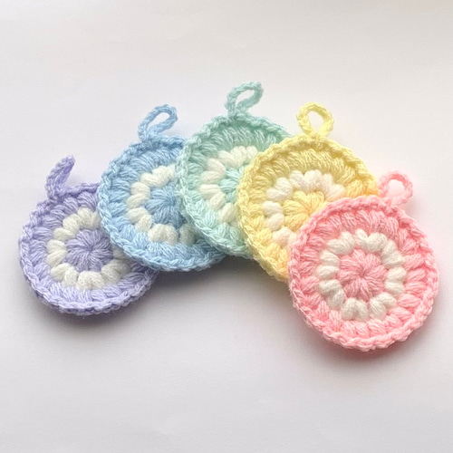 送料込み》マカロンモチーフ パステルカラーのエコたわし アクリル