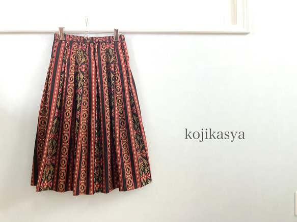 USAコットン 黒×赤ストライプ♪ちょっぴりエレガントなスカート Sサイズ 1枚目の画像