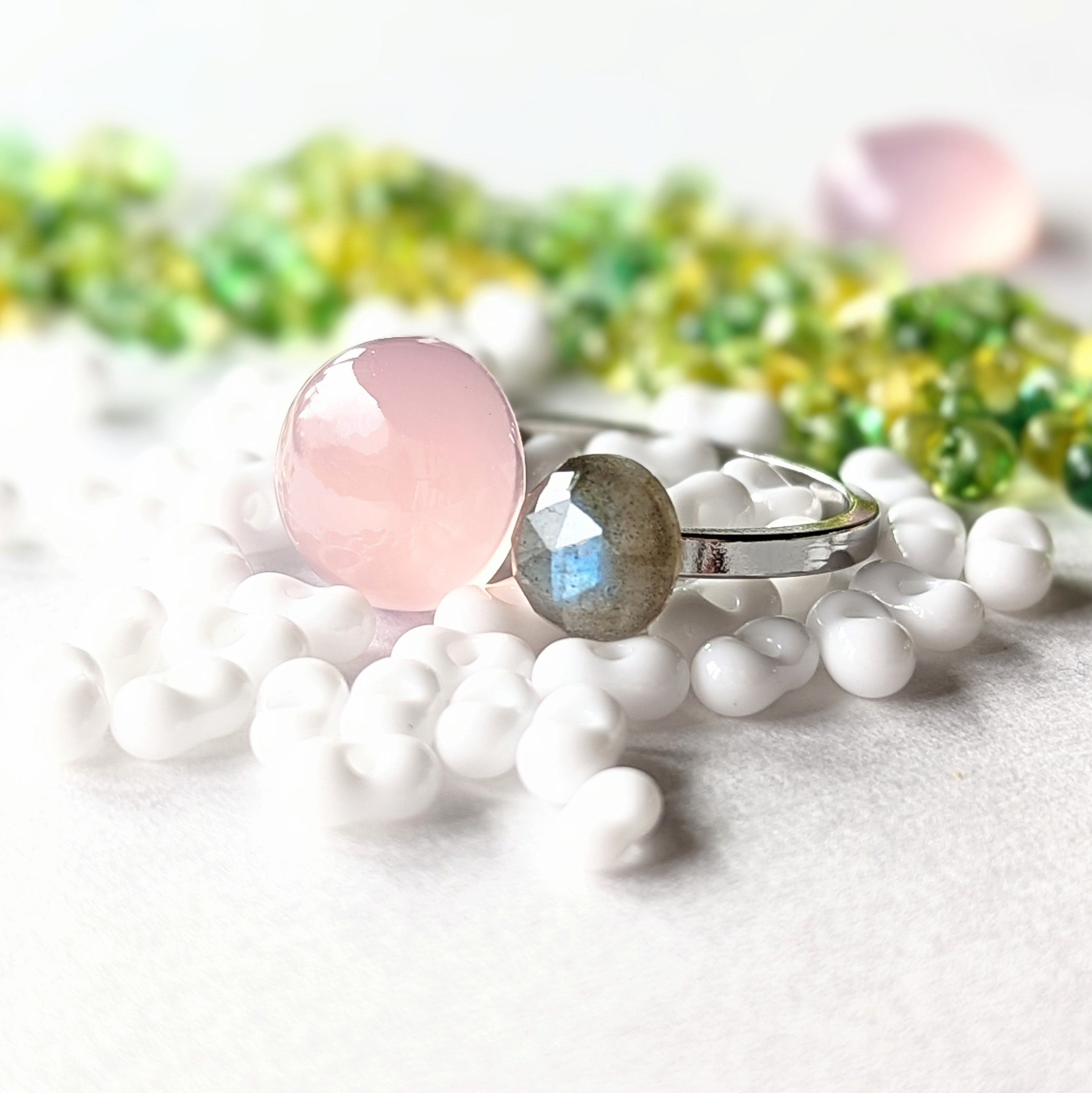 天然石ラブラドライト＆ピンクカルセドニー サージカルステンレスフォークリング 金アレ ゴールド可 春桜