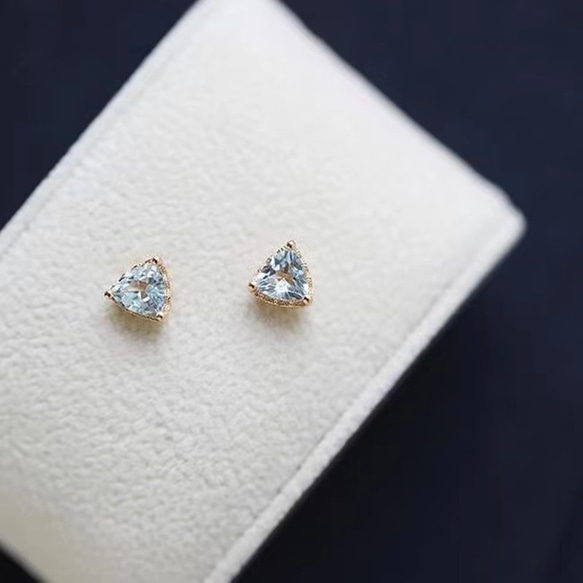 トパーズ風　ピアス　14金色仕上げ 3枚目の画像