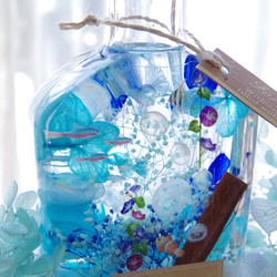 【新作！作りたて 再販】blue drop　泡沫の花と青の夢　海の見た夢を描いたブルーボトル。重なり合う青のゆらめき。 11枚目の画像
