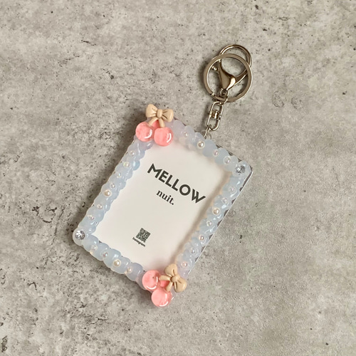 B8トレカキーホルダー】硬質ケース ホイップデコ チェリー / クリア