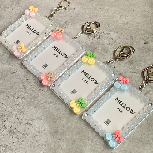 B8トレカキーホルダー】硬質ケース ホイップデコ チェリー / クリア