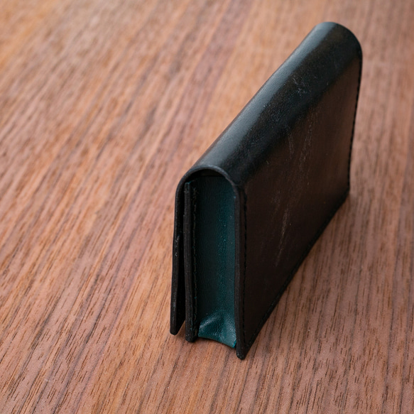 《大容量70枚》ブライドルレザーの通しマチ名刺入れ【配色カスタム無料】 ブライドルレザー 通しマチ 　また パーツA