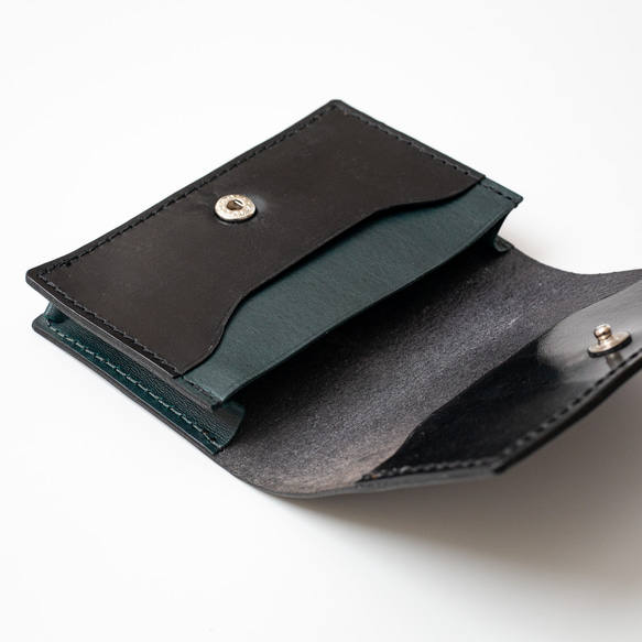 《大容量70枚》ブライドルレザーの通しマチ名刺入れ【配色カスタム無料】 ブライドルレザー 通しマチ 　また パーツA