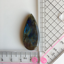 天然石　ピンクと青の　ラブラドライト　ルース 7枚目の画像