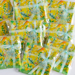 ハンカチ・スカーフ / 幸運を運ぶ黄色い鳥とミモザ / ギフトにも 11枚目の画像