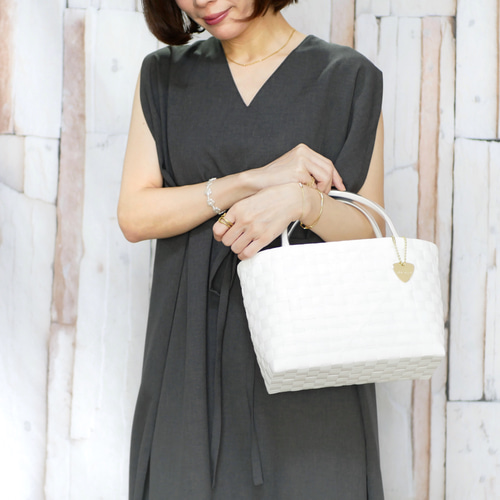 ホワイト編み込みかごバッグ 汚れにくい白】メルマガ掲載！編み込みホワイト S＋サイズ 2WAY