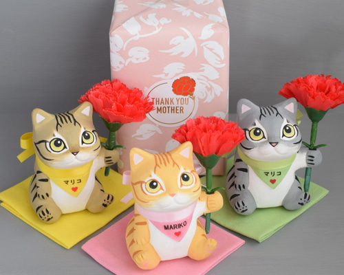 予約販売】母の日カーネーションを贈る猫（ご希望の文字をお入れ致し