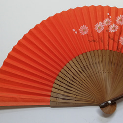 【本体価格10%OFF】趣 -omomuki- <マーガレット>　京扇子 2枚目の画像