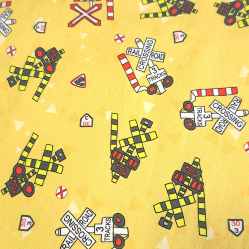 大人気】踏切柄のランチョンマット 【受注作製】サイズオーダー可/踏切