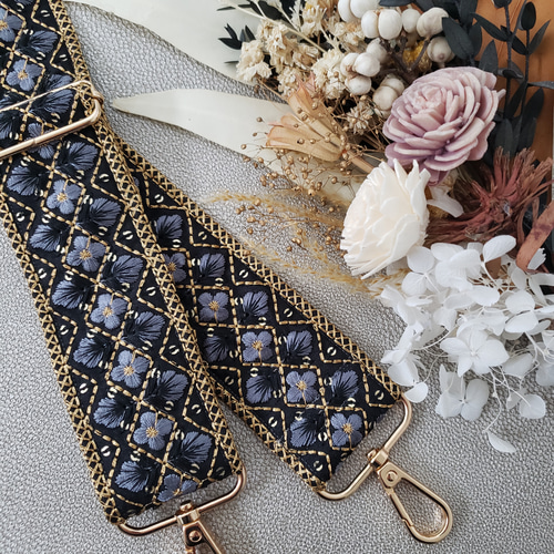 ショルダー紐 ストラップ スマホショルダー 黒 抱え ハンドメイド 