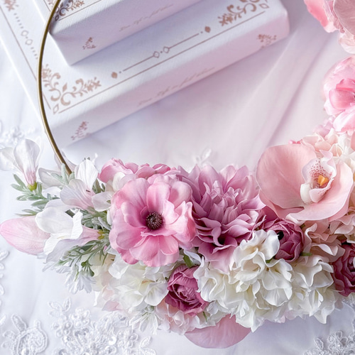 3月14日まで特別価格”可愛いピンクのフープブーケ／ウェディングブーケ