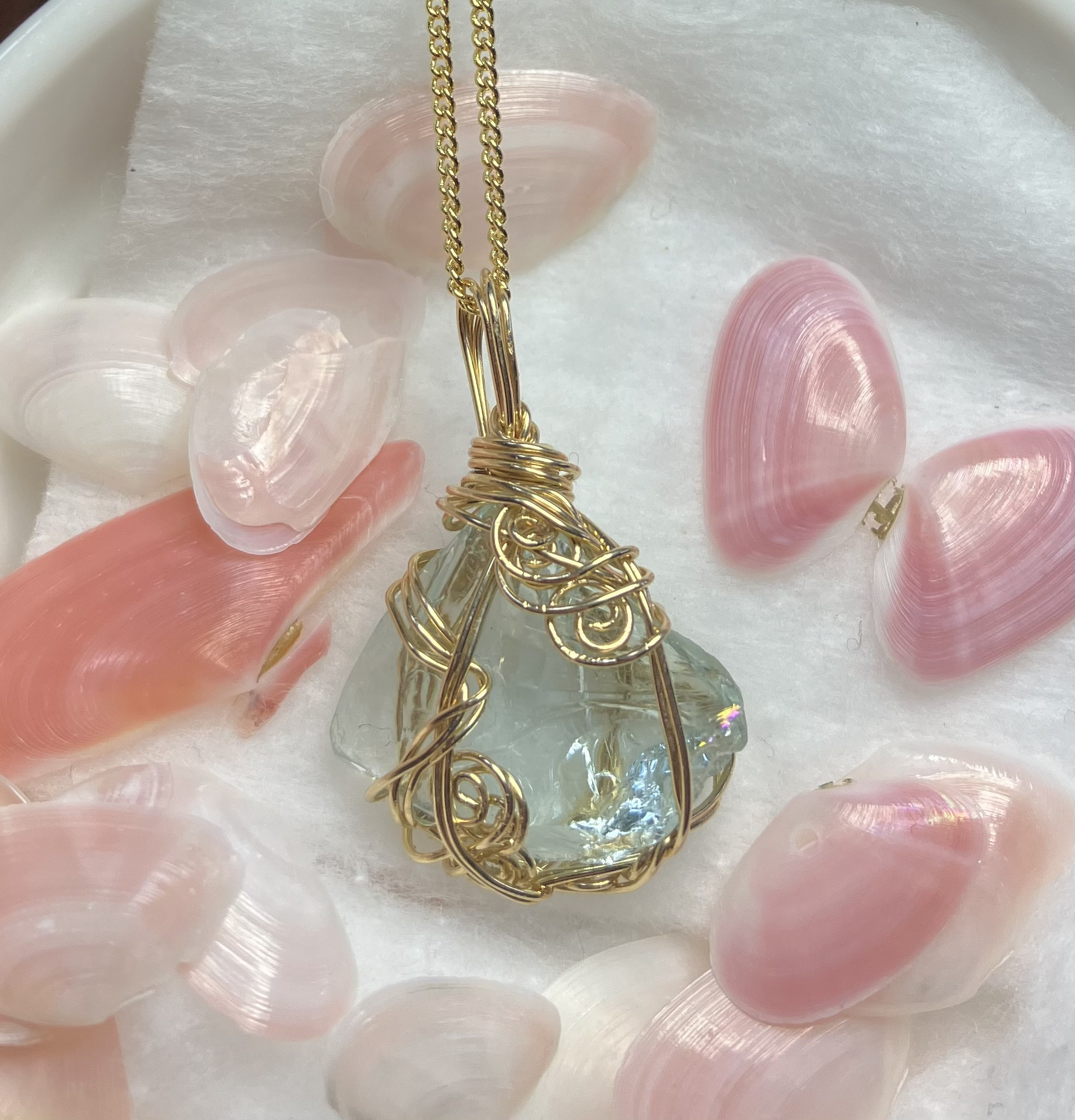 アンダラクリスタル シアンエンジェル 14kgfペンダント（レターパックライト送料無料）