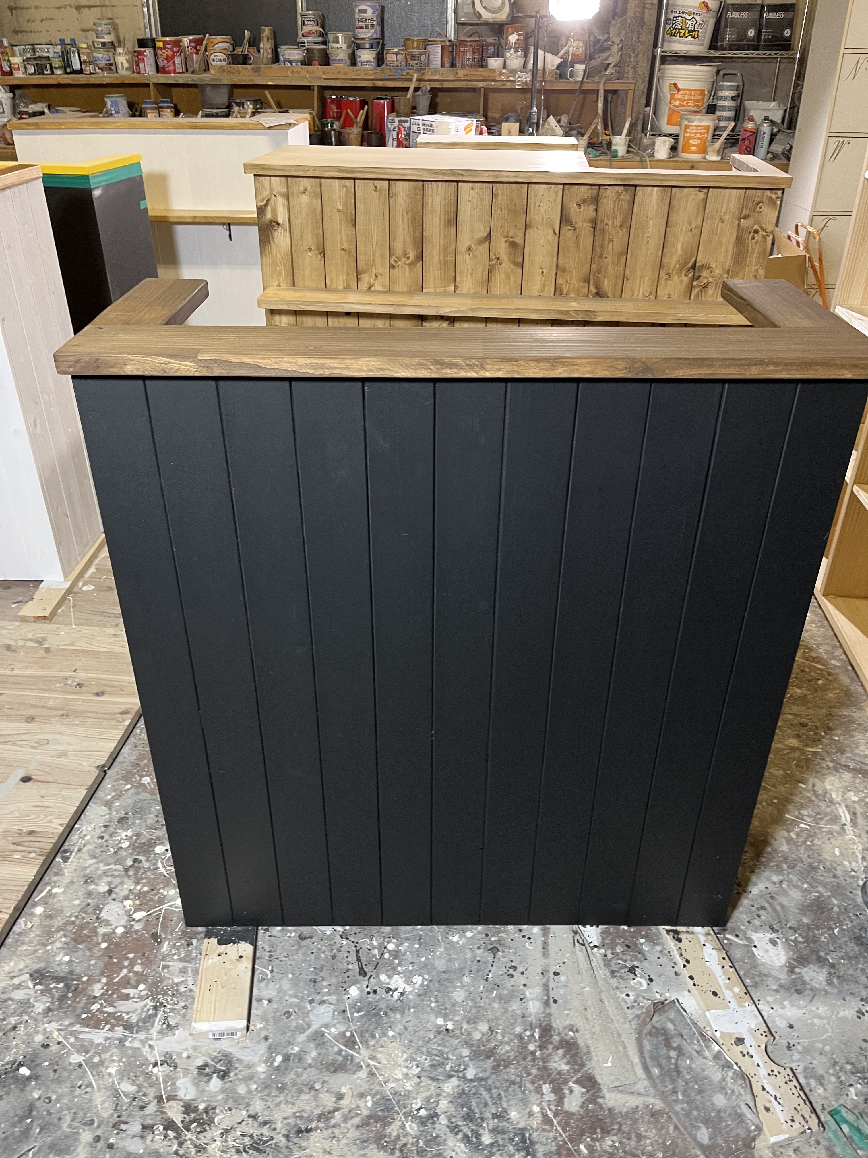 幅100✖︎高さ110✖︎奥行き47センチ。 コノジレジカウンター　受付カウンター