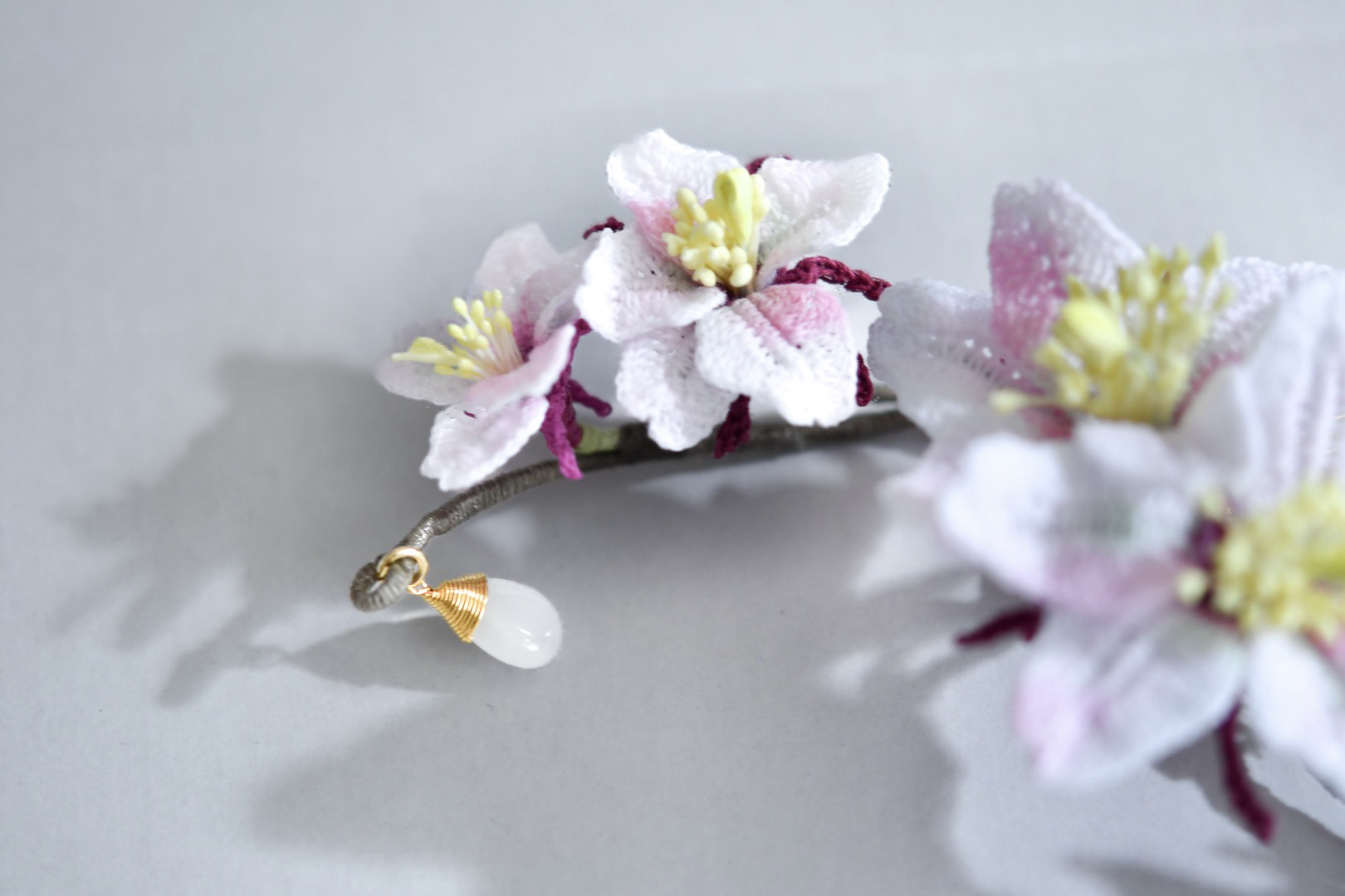 【受注制作12ヶ月】ヘッドドレス　桜の便り（ソメイヨシノ）　ウェディング/前撮り　レース編み　かぎ針編み