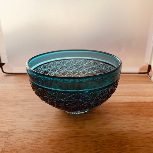 切子中鉢 青 お椀・ボウル・鉢 AP glass art 通販 17390482