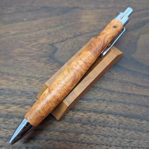 花梨瘤のボールペン