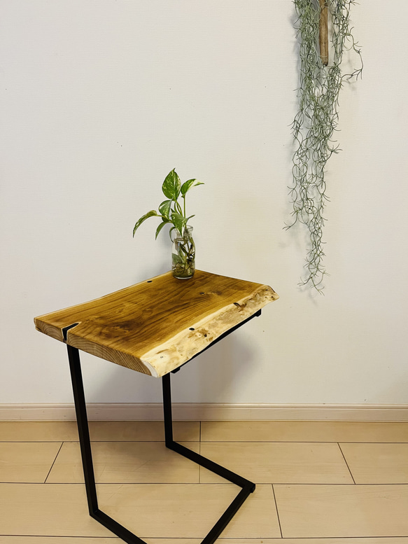 サイドテーブル　ソファテーブル　桑の木　コーヒーテーブル　レジン 1枚目の画像