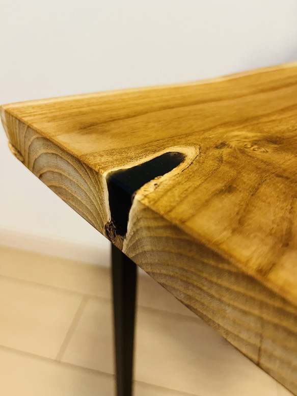 サイドテーブル　ソファテーブル　桑の木　コーヒーテーブル　レジン 2枚目の画像