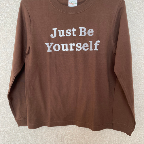 セール ロンT 長袖Tシャツ Just be yourself ブラウン 茶色 ロゴT