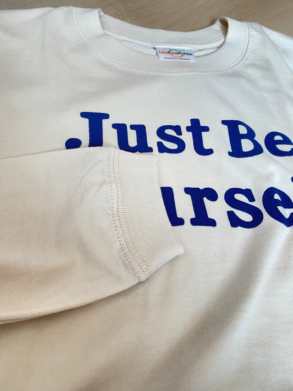 セール　ロンＴ　長袖Ｔシャツ　Just be yourself　ナチュラル　ロゴTシャツ  送料無料 2枚目の画像