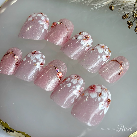 【オーダー】ネイルチップ　フレンチ　レース　薔薇 オーダー】ネイルチップ フレンチ レース 薔薇