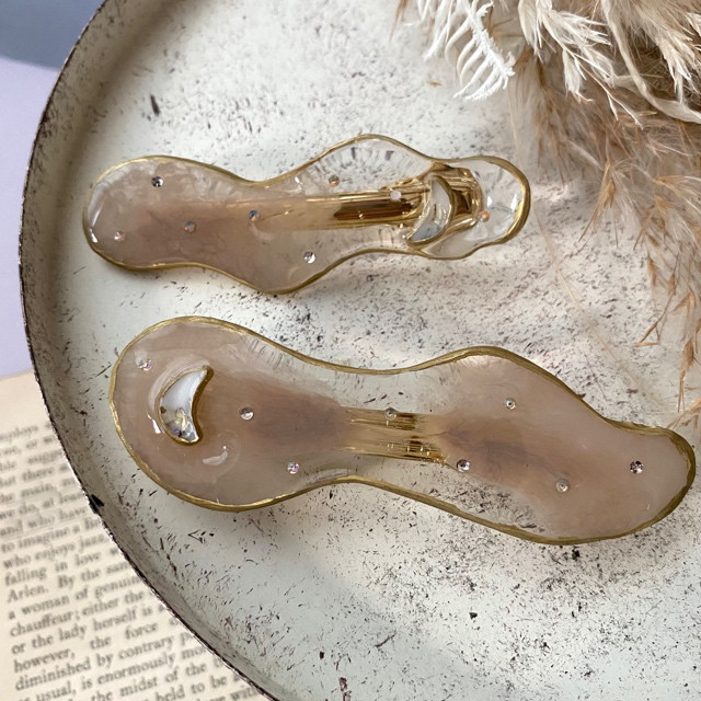 ムーン＆ストーンのバレッタ