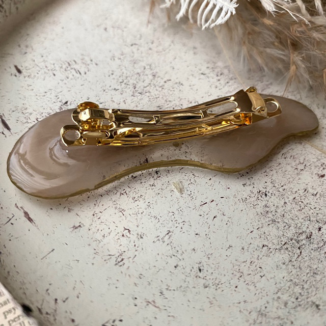 ムーン＆ストーンのバレッタ