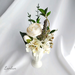 クラシカルミニシリーズ(white)牡丹薔薇、薔薇、菊科花の3パターンです！ 1枚目の画像