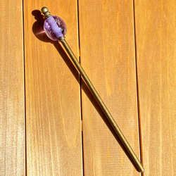 薄紫ガラス玉のかんざし　マイカ入りキラキラとんぼ玉 2枚目の画像