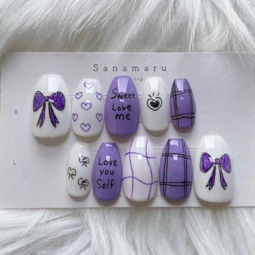 現品】 105 ネイルチップ 落書きネイル ハート リボン 流行りネイル