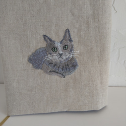 天然素材/ブックカバー/麻生地/普通サイズ/ねこ（ロシアンブルー）手刺繡 11枚目の画像