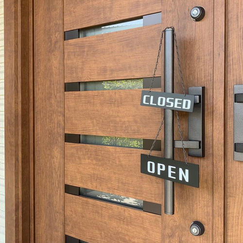 送料無料】オープン&クローズマットブラックサインプレート (5×18