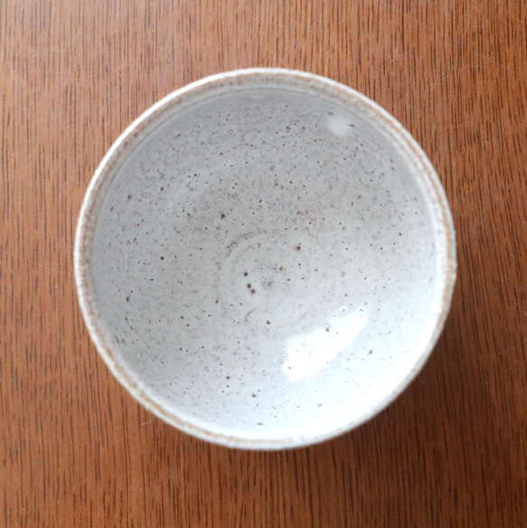白釉とこっくり水色釉薬のボウル ＊ スープやお抹茶、カフェオレなどにも        Ω 人気・おすすめ｜売れ筋商品・話題商品におすすめ コスパ重視 安心配送 コスパ重視