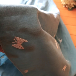 刺繍がかわいいダブルガーゼのギャザースカート　綿100　フリーサイズ　マスタード/ブルーグレー 14枚目の画像